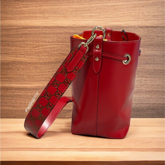 Valentino By Mario Valentino Karl Forever Red Made In Italy Genuine Leather NWT - Picture 8 of 15